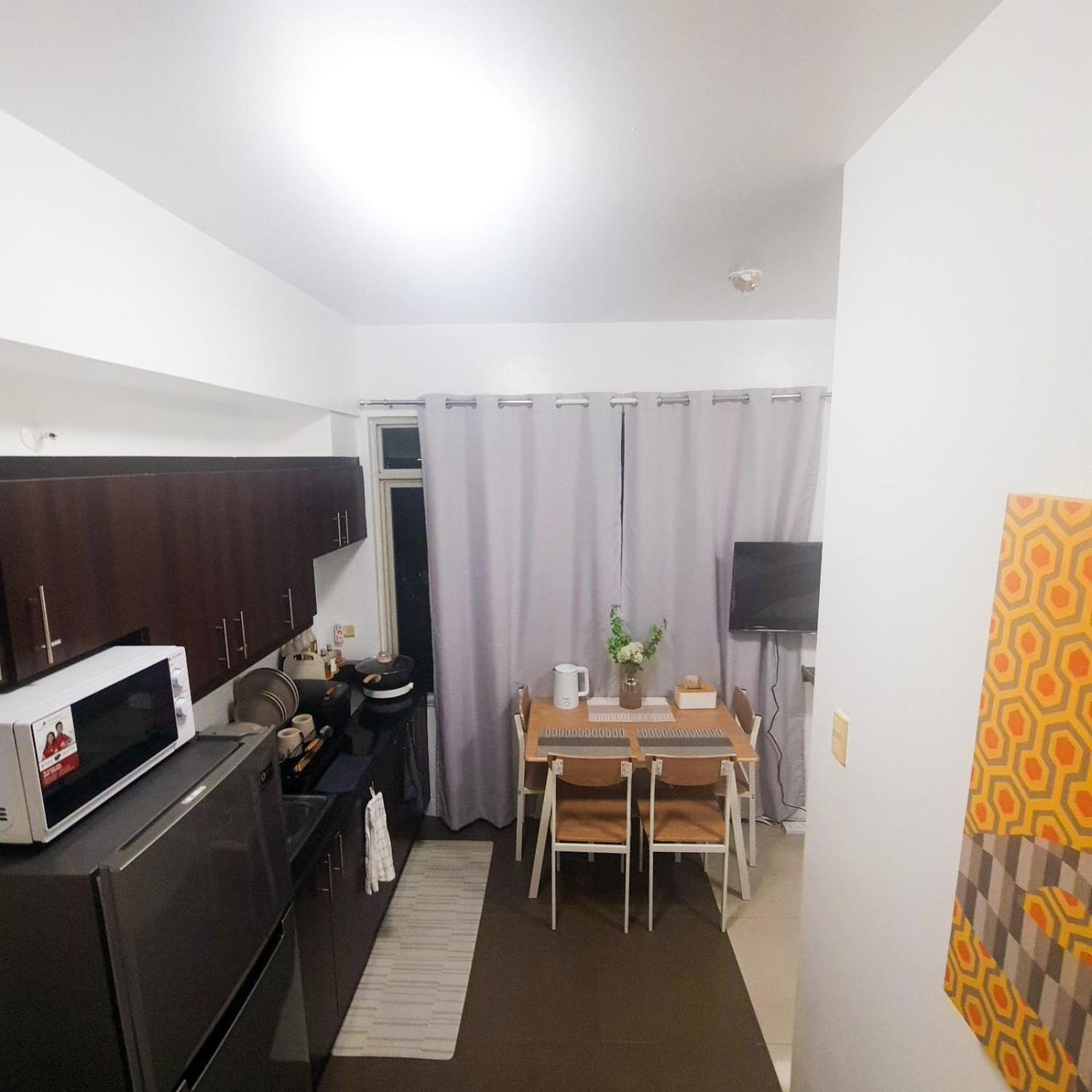 Apartment For Rent In Upper Mckinley Hill, Taguig Manila